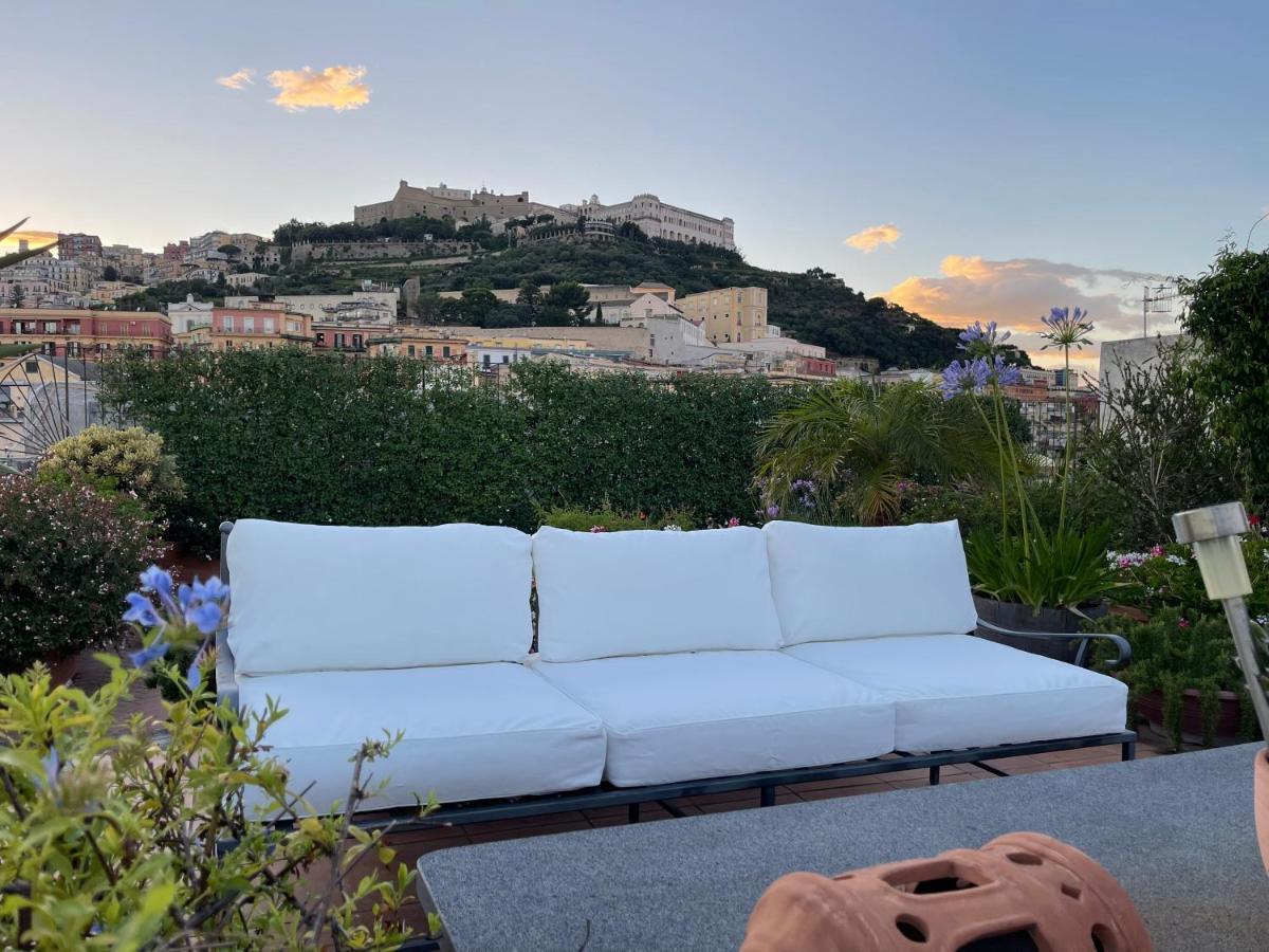 Appartement Attico Cedronio à Naples Extérieur photo